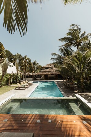 Piscina externa