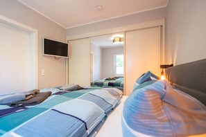 2 bedrooms, iron/ironing board, free WiFi - Die Wohnung Liegt im EG und ist für 4 Personen Ausgelegt. Sie Verfügt Über ca. 66 qm Wohnfläche und Einer Süd Terrasse mit 18qm (Juist)