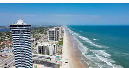 Seaside Oasis on the World's Most Famous Beach!