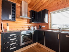 Lavavajillas y periquera