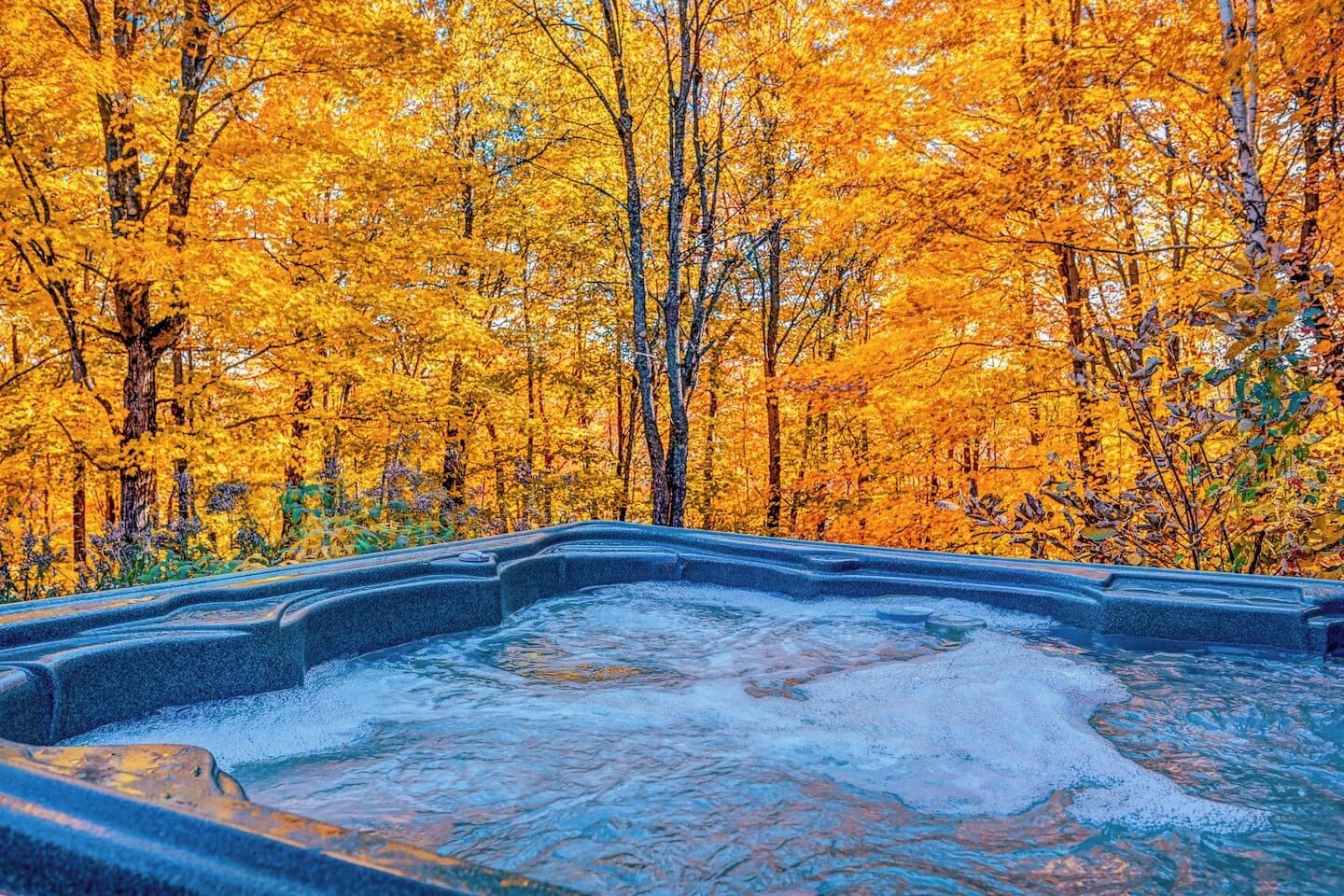 Bain à remous extérieur