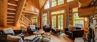 Private Hot Tub / Sauna / Indoor Pool / Nyctale