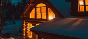 Private Hot Tub / Sauna / Indoor Pool / Nyctale