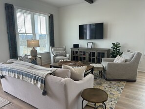 Chaumière, 2 chambres, vue sur la montagne | Draps en coton égyptien, literie de qualité, décor unique