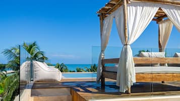 Alberca al aire libre