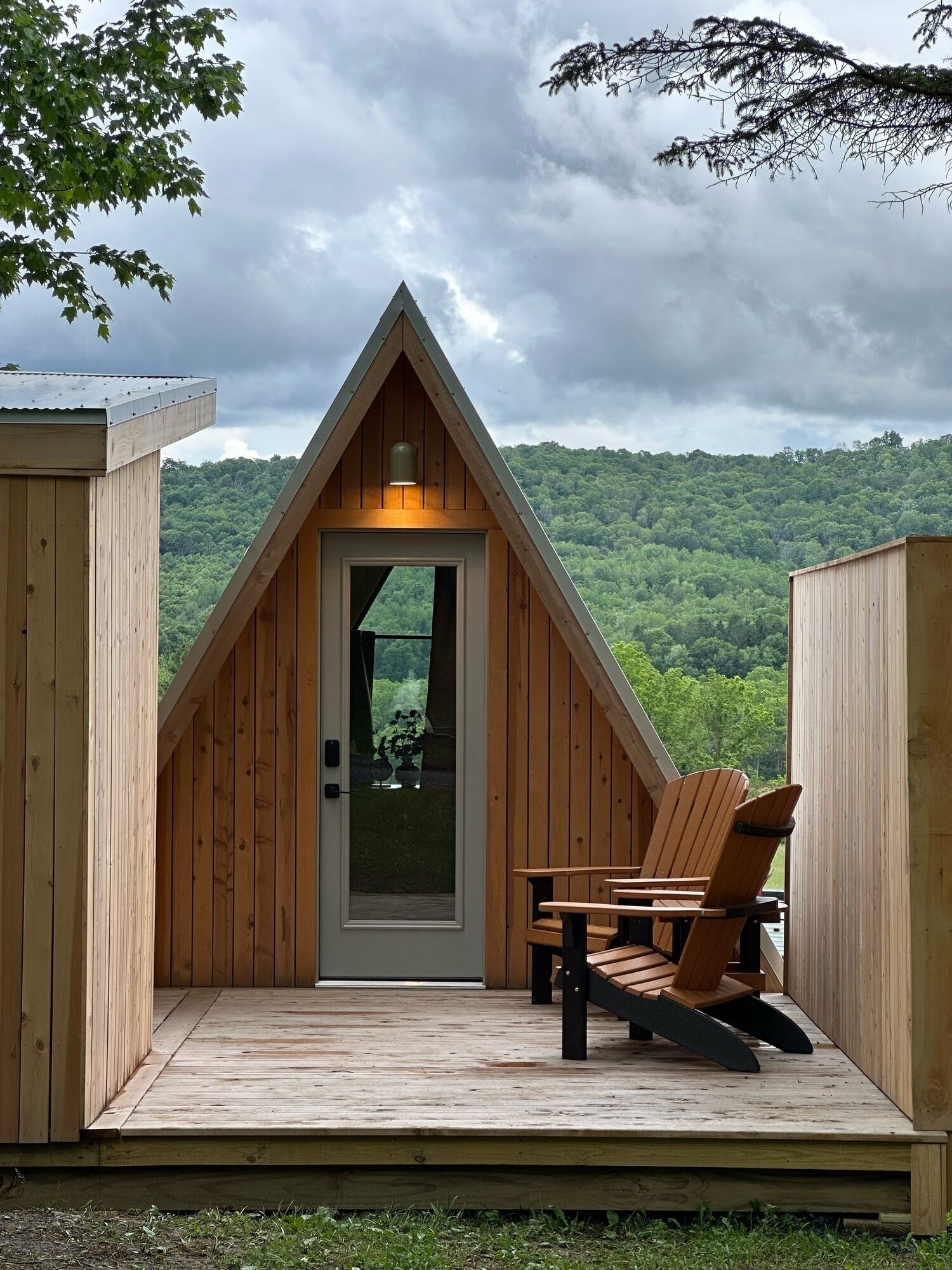Basic Cabin | Soundproofing, bed sheets