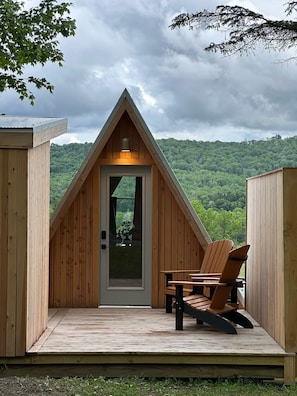 Basic Cabin - The Bellefonte Campground (Bellefonte)