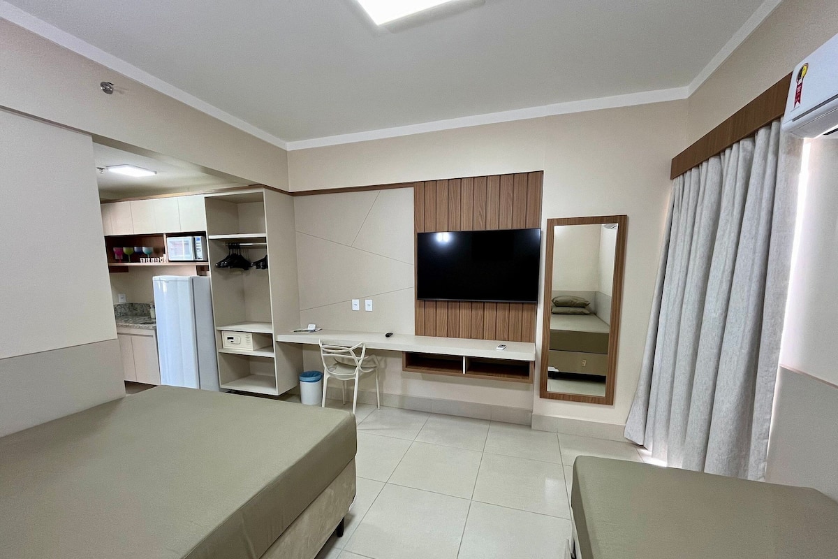Suite | 1 bedroom, in-room safe, free WiFi