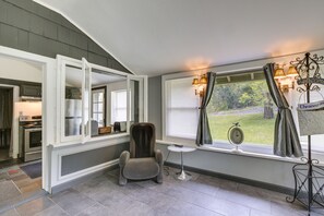 Interior - Cold Spring Vacation Rental 11 Mi to Beacon (Cold Spring)