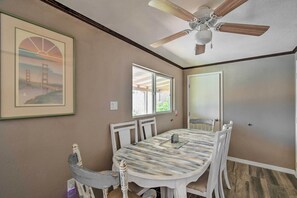 Dining - Family-friendly Phoenix Abode w/ Private Pool (Phoenix)