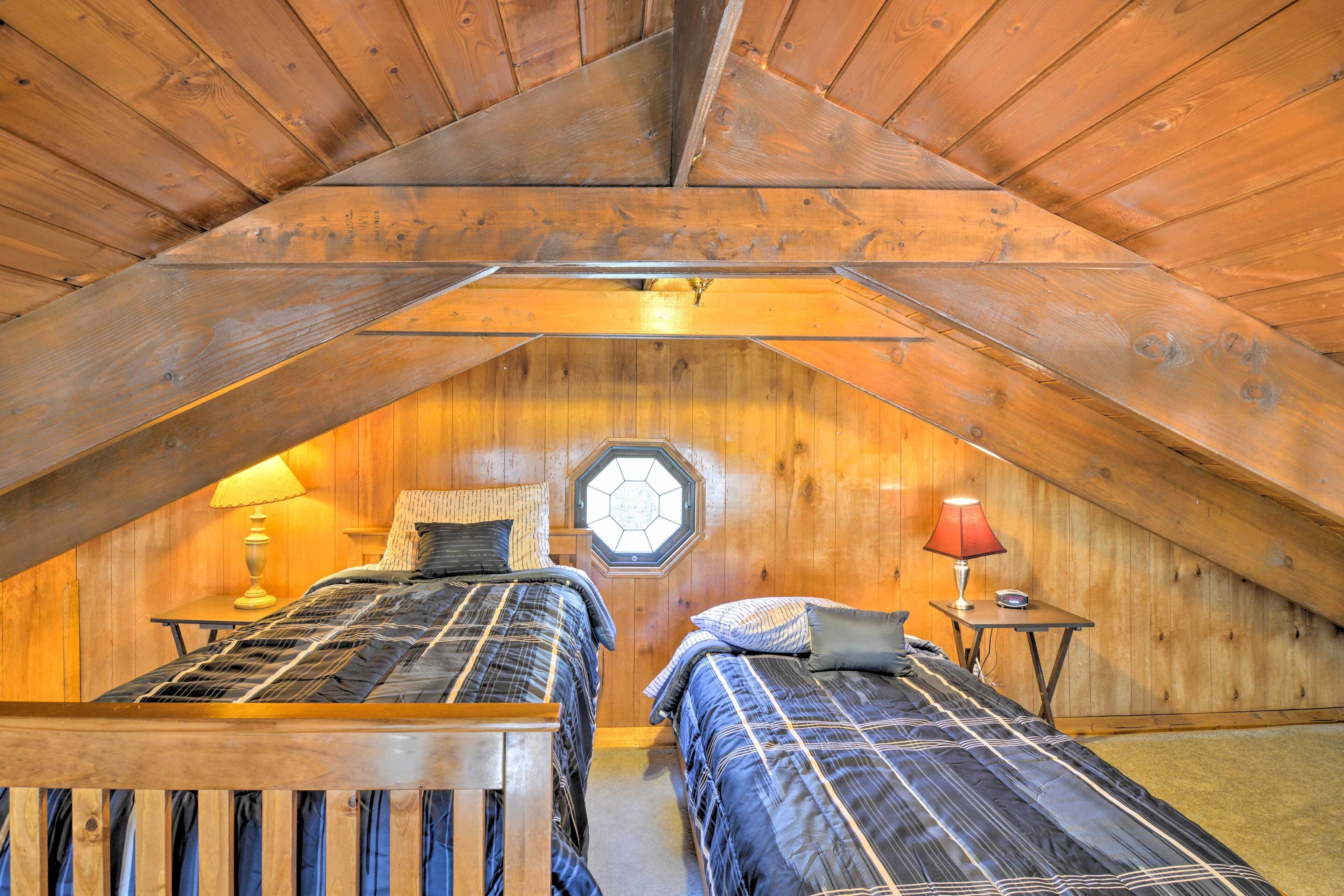 House (2 Bedrooms) | Interior