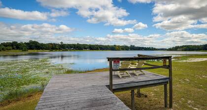 Lakefront Keystone Heights Home w/ Boat Dock!