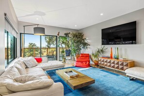 Villa (4 Bedrooms) | Interior
