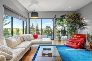 Villa (4 Bedrooms) | Interior