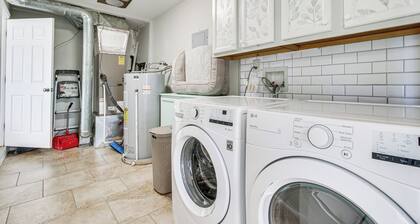 5 Mi to The Usaf Museum: Dayton Home, Walk to Park