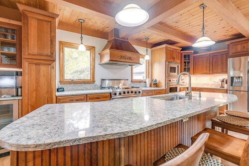 Milton Hidden Gem w/ Pool, Hot Tub & Fireplace!