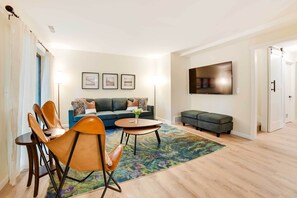 TV - Lovely Harbor Springs Hideaway Near The Highlands! (Harbor Springs)