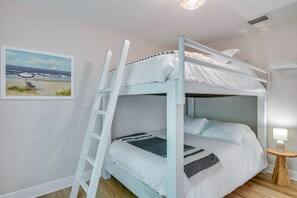 3 bedrooms, laptop workspace, iron/ironing board, free cribs/infant beds