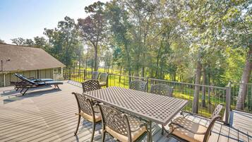 House (4 Bedrooms) | Depan hartanah