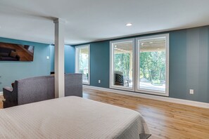 House (4 Bedrooms) | Interior - Waterfront Gilbertsville Retreat on Kentucky Lake! (Gilbertsville)