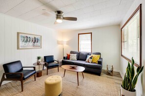 House (2 Bedrooms) | Front of property - Half Mi to Oaklawn Casino: Hot Springs Home! (Hot Springs)