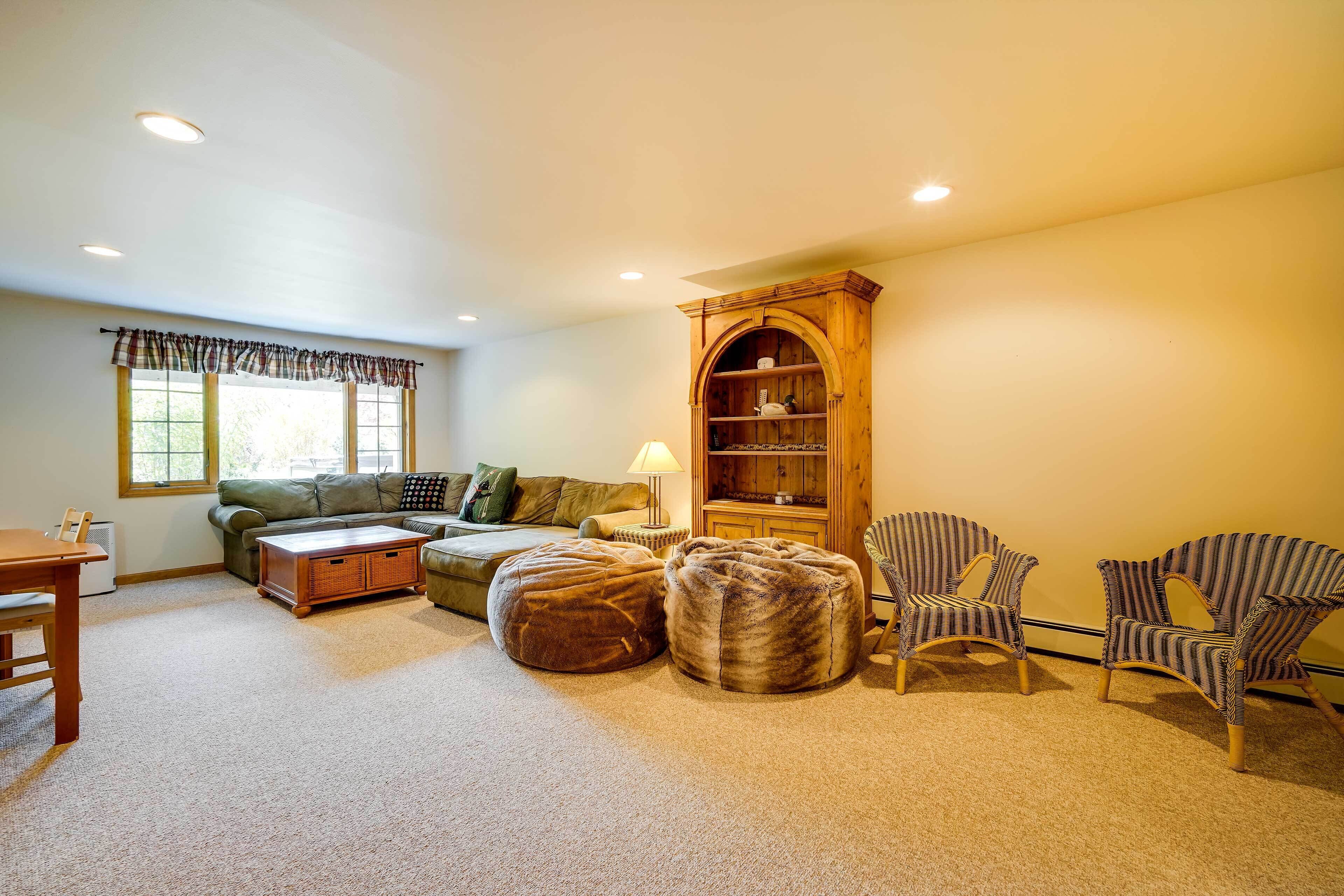 House (4 Bedrooms) | Interior