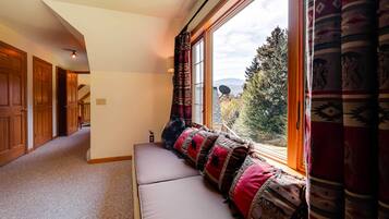 Rumah (4 Bedrooms) | Interior