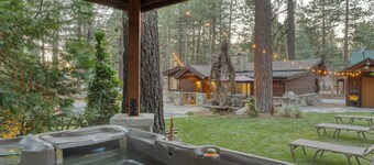 Lake Star by Avantstay Hot Tub, Walk to Beach