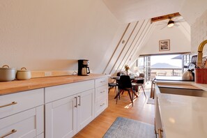House (1 Bedroom) | Interior - Jefferson A-frame Cabin w/ Rocky Mountain Views (Como)