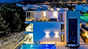 Pool - Villa Sea Melody I (Baska Voda)