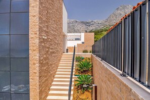 Exterior detail - Villa Sea Melody I (Baska Voda)