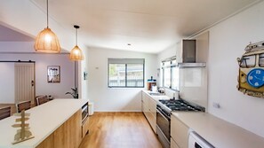 Fridge, dishwasher, cookware/dishes/utensils