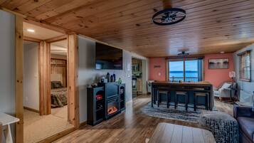 TV connectée, cheminée