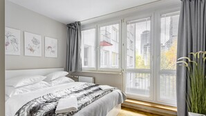 2 habitaciones, tabla de planchar con plancha y wifi gratis 