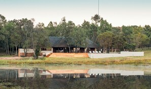 Exterior - Ilanga Lodge (Vaalwater)
