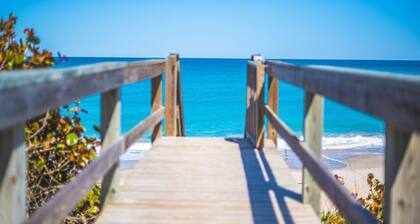 Tranquility Starfish Suite - Oceanfront Paradise!