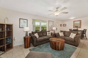 TV - Tranquility Pelican Suite - Oceanfront Paradise! (Melbourne Beach)