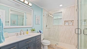 Eco-friendly toiletries, hair dryer, towels