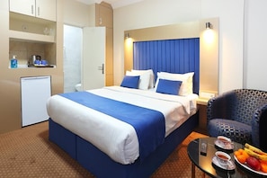 1 bedroom, free WiFi, bed sheets - Taksim ABC Hotel (Istanbul)