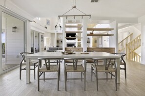 Dining - Stunning Luxury Home  with Stunning Water Views (Captiva)