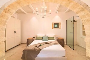 3 bedrooms, iron/ironing board, travel crib, free WiFi - Villa Mirage - Private Plunge Pool & Views (Kournás)
