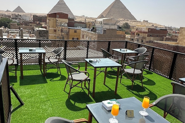 Daily continental breakfast (USD 20 per person)