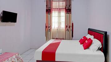 Deluxe Double Room | Free WiFi, bed sheets
