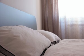 2 bedrooms, desk, iron/ironing board, travel cot