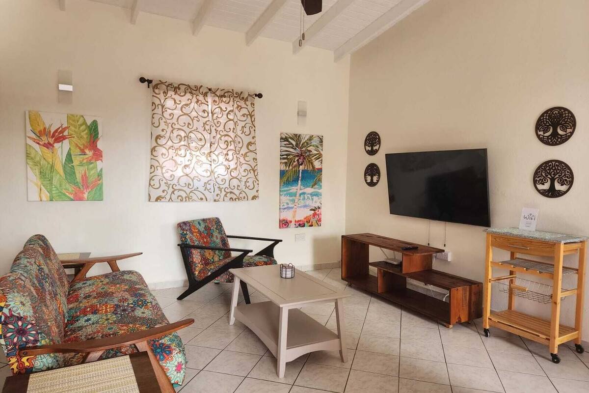 Comfort-Bungalow, 2 Schlafzimmer, eingeschränkter Meerblick, Erdgeschoss | Wohnbereich