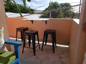 Bungalow – comfort, 2 soverom, delvis havutsikt, 1. etasje | Terrasse/patio