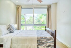 2 多间卧室、熨斗/熨衣板、上网接入