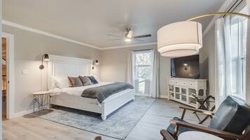 3 sovrum, skrivbord, wi-fi och sÀngklÀder