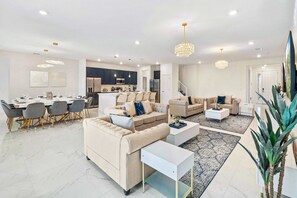 Fernseher, Tischfußball