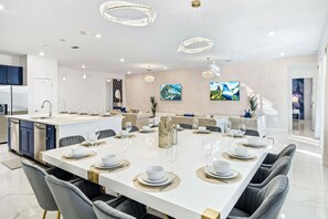 Nicht klassifiziertes Bild, 3 von 59, Schaltfläche